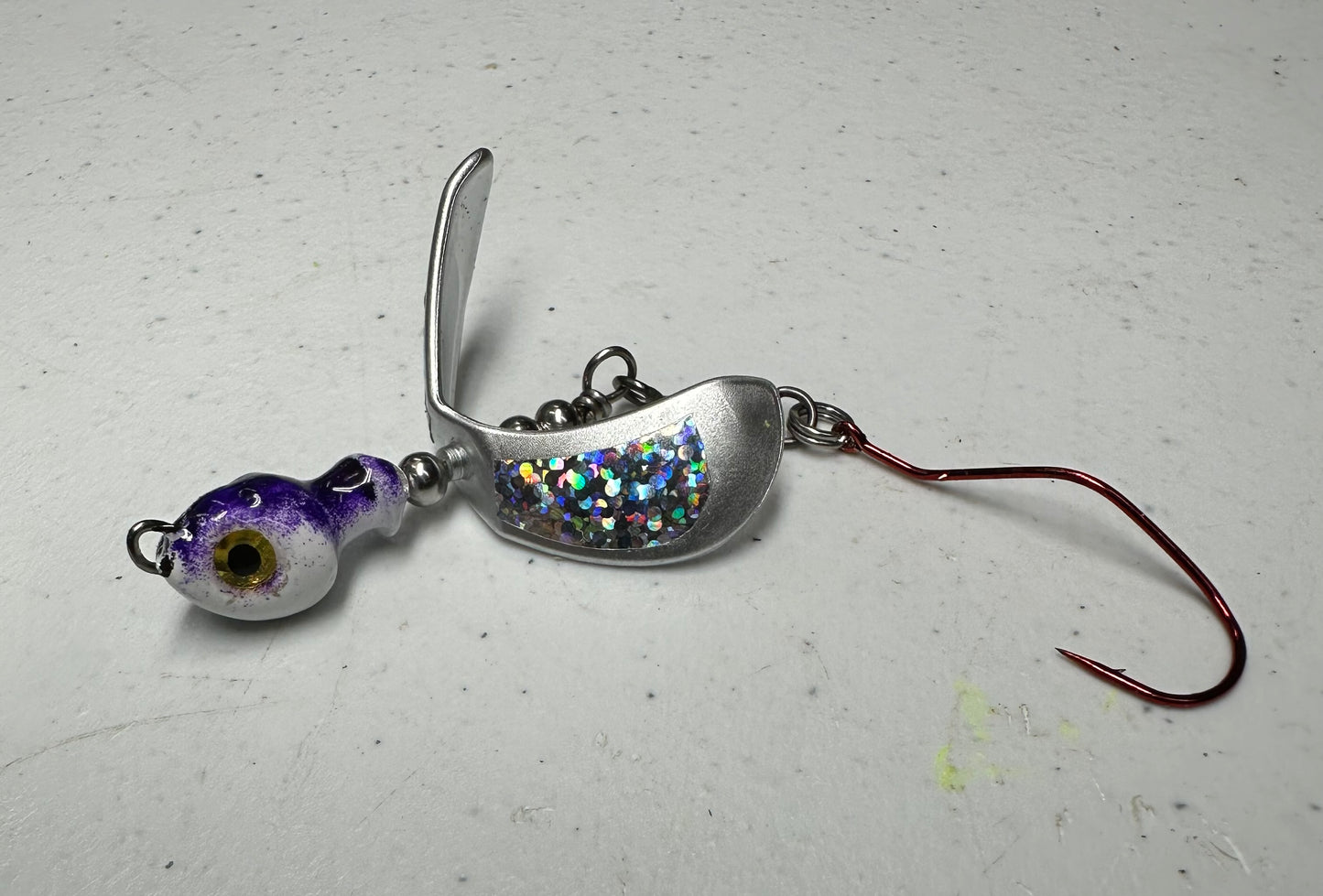 Poison Tail Eye Catcher