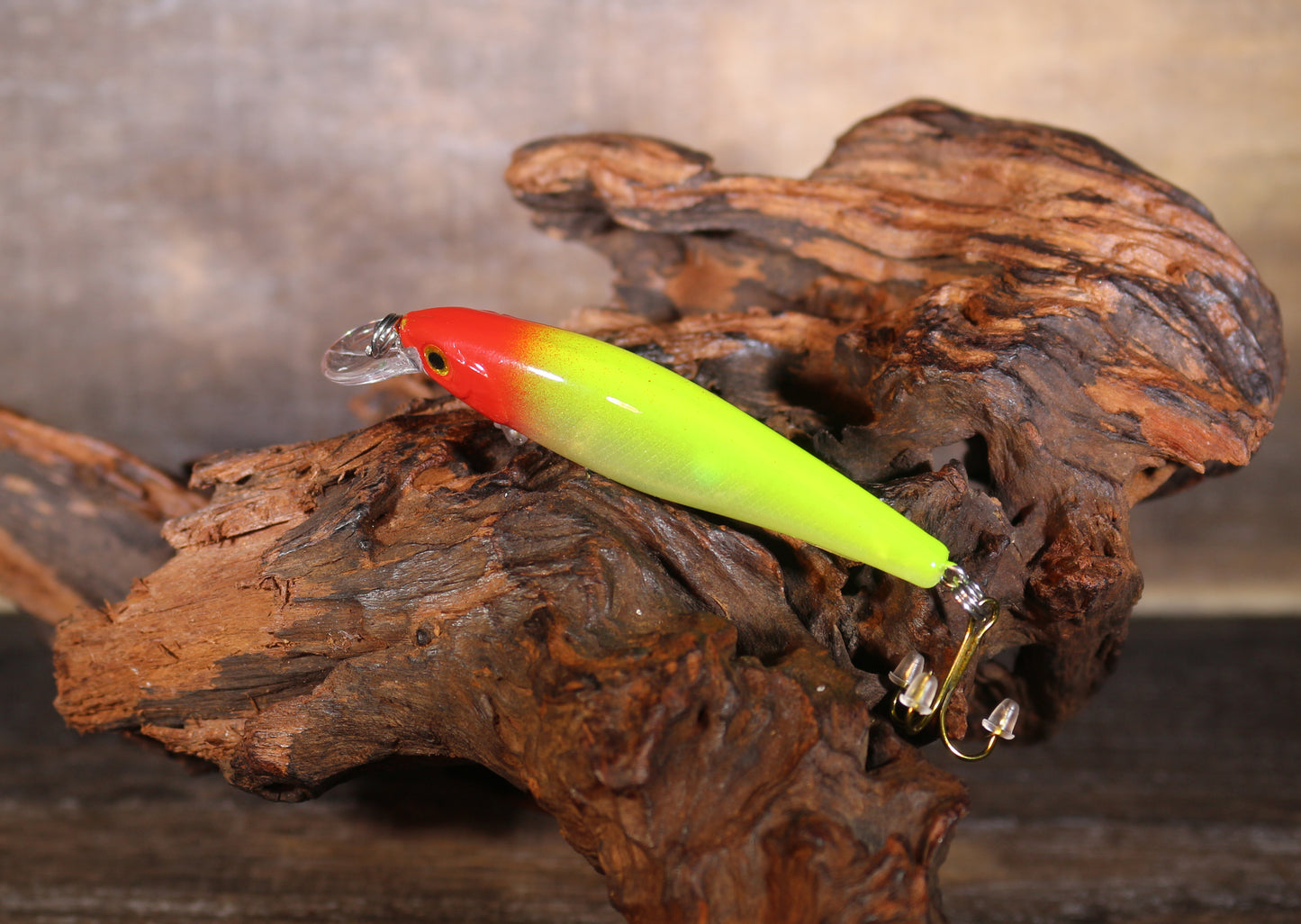 2.75" Shallow Jerk Bait  ( Red Clown )